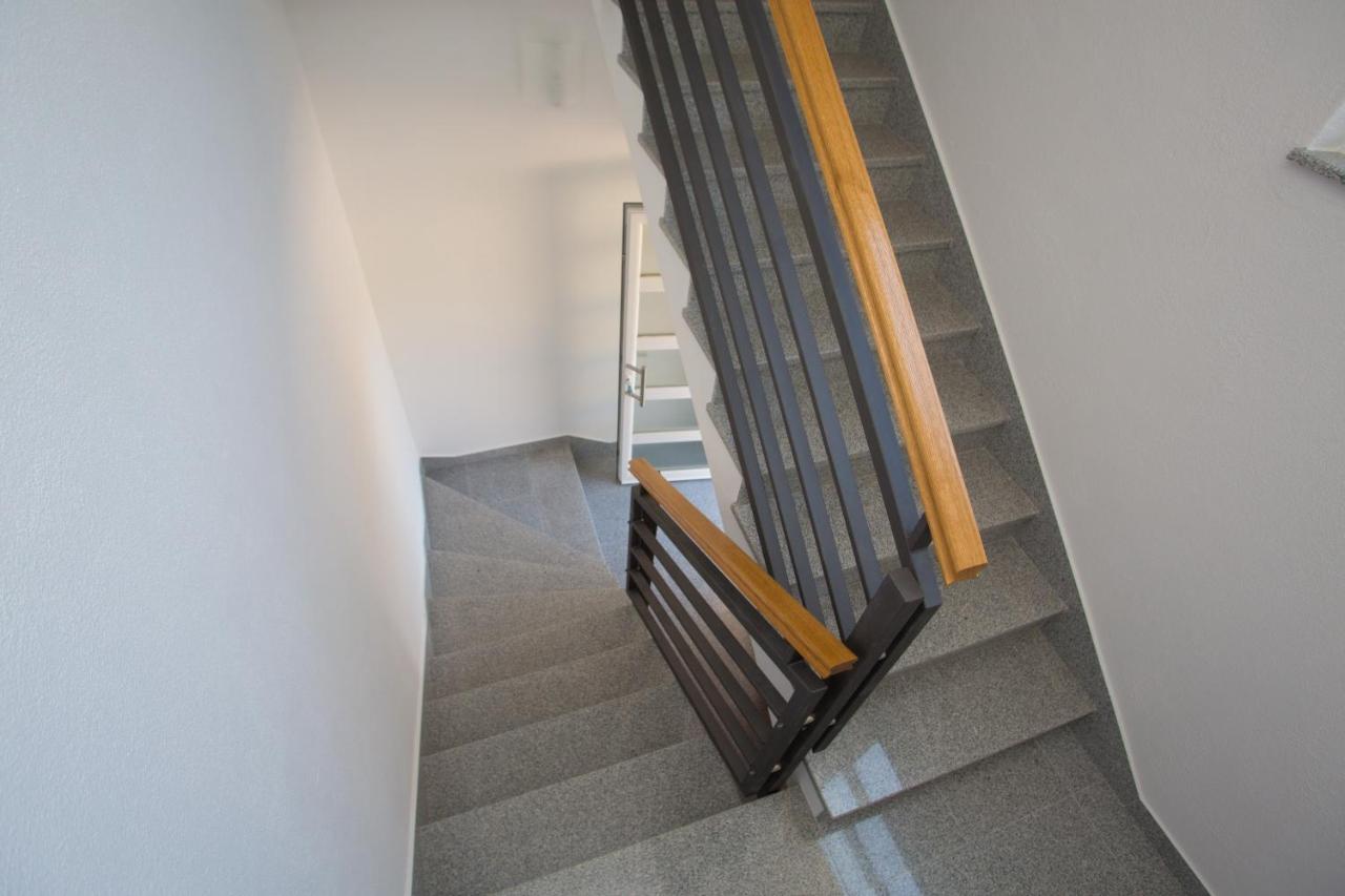 Apartment Mare Krvavica Exteriör bild